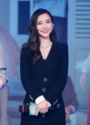 angelababy知性甜美写真图片_14
