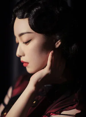 倪妮性感民国风话剧幺幺洞捌发布会图片_4