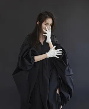 杨幂时尚率性杂志性感写真图片_5