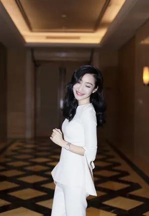 陶昕然极简主义性感写真图片