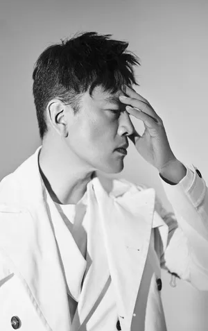 王耀庆成熟魅力写真大片_3