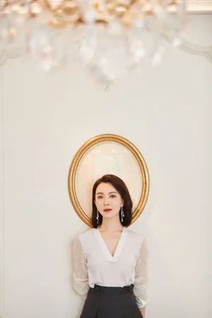 陈数性感优雅写真图片_7