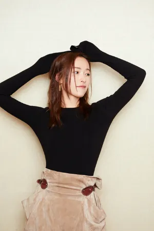 江一燕温柔甜美写真图片_4