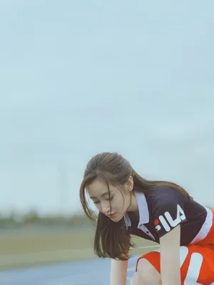 张天爱小清新球场写真图片_4