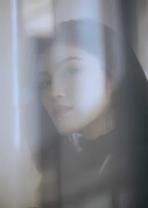 何穗优雅干练写真图片_4