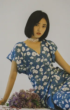沈月清新淡雅日系写真图片