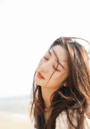 戚砚笛甜美写真图片_2
