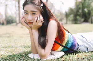 戚砚笛清新甜美写真图片_3