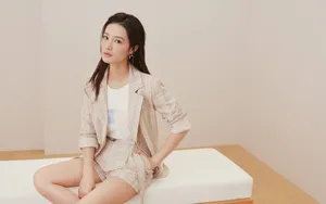李沁简约清新时尚大片写真图片_7