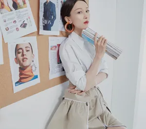 练练性感干练气质写真图片