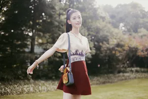田依桐清爽甜美写真图片_4
