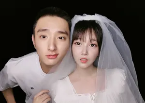 于小彤陈小纭DIY婚纱照图片_3