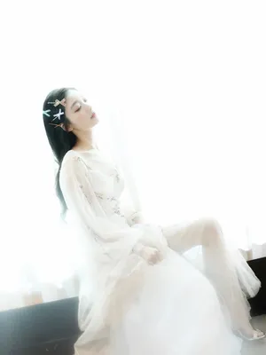戚砚笛仙气甜美写真图片_4