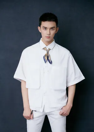 吴磊清爽白色系短发写真图片_3