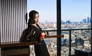 刘凡菲国外旅拍图片