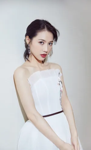董琦淡雅脱俗图片_8