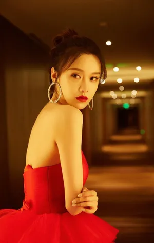 黄一琳美艳性感活动写真图片_4