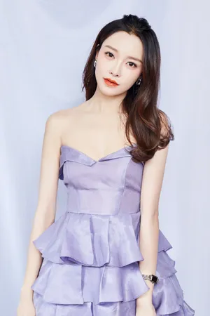 黄一琳性感甜美活动照图片_5