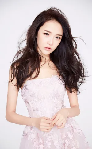 黄一琳唯美仙气写真图片