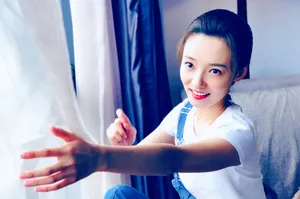 林源活泼可爱写真图片_4