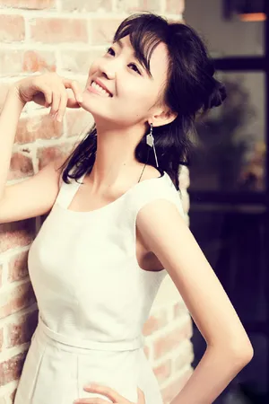 林源清新甜美写真图片_2
