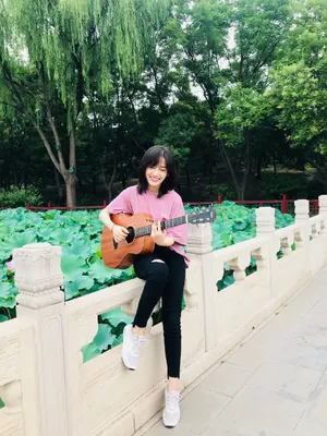 郑湫泓生活照图片_5