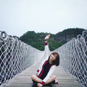 郑湫泓旅拍图片_1