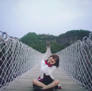 郑湫泓旅拍图片_2