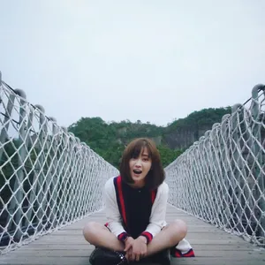郑湫泓旅拍图片_3