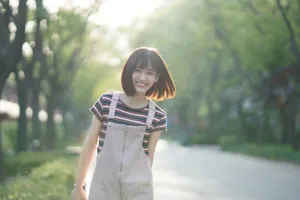 郑湫泓旅拍图片_5