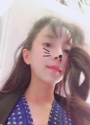 马梦乔呆萌俏皮图片_7