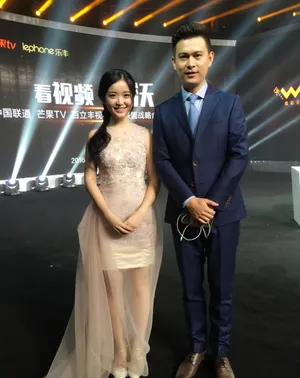 金雯昕性感活动照图片_9