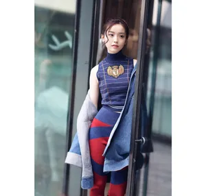 金雯昕写真图片