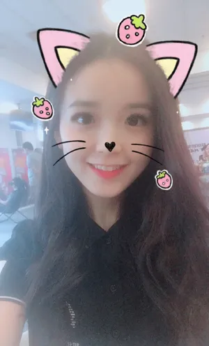 金雯昕呆萌可爱自拍照图片_4