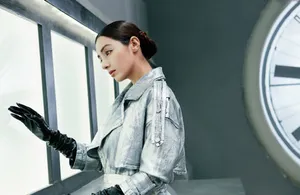 麦迪娜未来感时尚写真图片_2