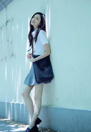 伊然清新性感写真