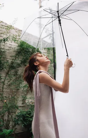 赖雨濛文艺优雅写真图片_3