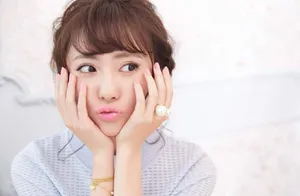 刘萌萌甜美优雅写真图片