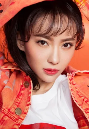 刘萌萌性感妩媚时尚写真大片_6