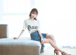刘萌萌清新甜美写真图片_1