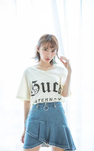 刘萌萌清新甜美写真图片_2