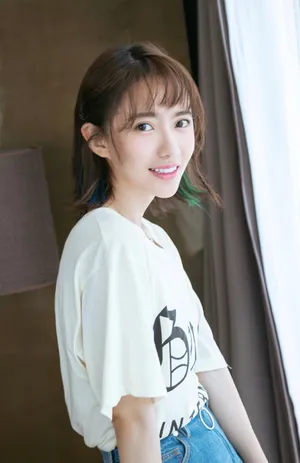 刘萌萌清新甜美写真图片_5