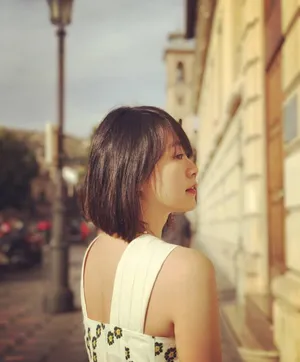 黄璐性感靓丽时尚写真图片_4