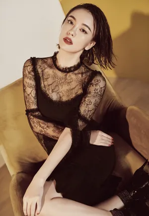 吕佳容性感妩媚迷人写真图片_1