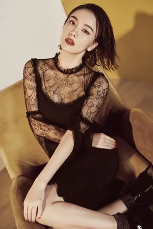 吕佳容性感迷人写真图片_3