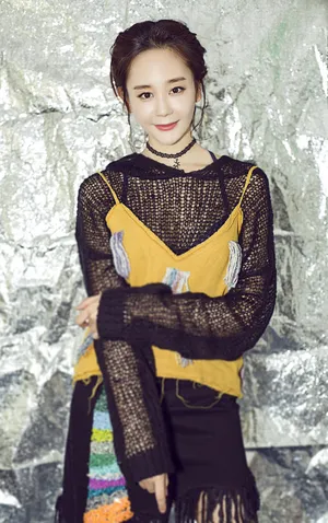 海陆甜美俏丽时尚写真图片_5