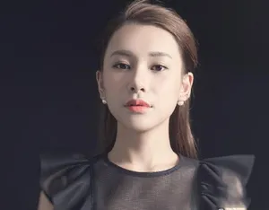 冯若绮优雅女王气质写真图片_4