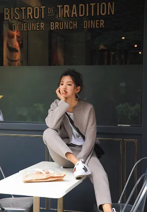 章若楠高清图片_4