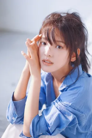 宝藏女孩章若楠图片大全_8