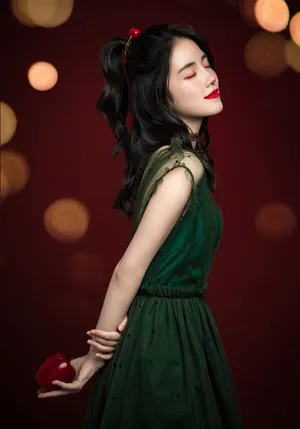 章乐韵性感魅惑美妆写真图片_5